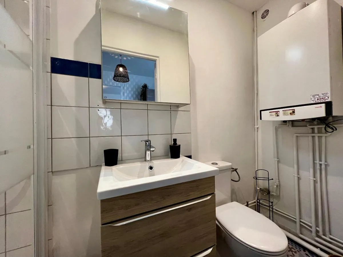 Apartment Home Sweet Home Roanne